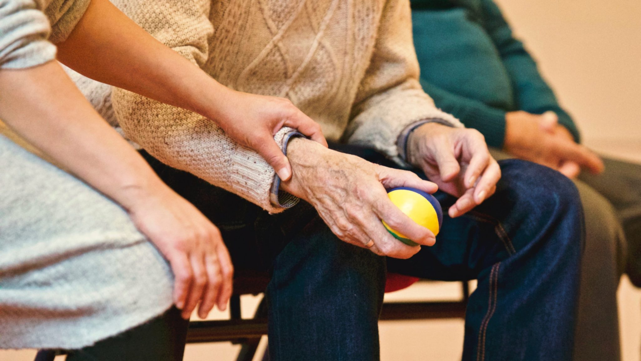 argent-law-powers-of-attorney-old-man-holding-a-ball